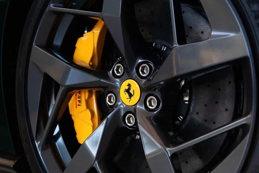 Ferrari 12Cilindri 06/2025-photo-9
