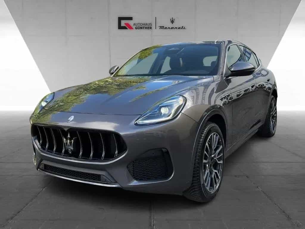 Maserati Grecale MY25 - 300PS - AWD - PANO - LED 10/2025-photo-0