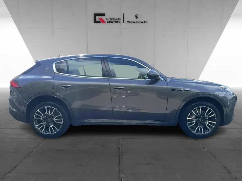 Maserati Grecale MY25 - 300PS - AWD - PANO - LED 10/2025-photo-4