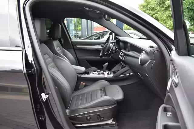 Alfa Romeo Stelvio 2.0 TURBO*VELOCE*BLACK*MATRIX*FACELIFT** 05/2024-photo-9