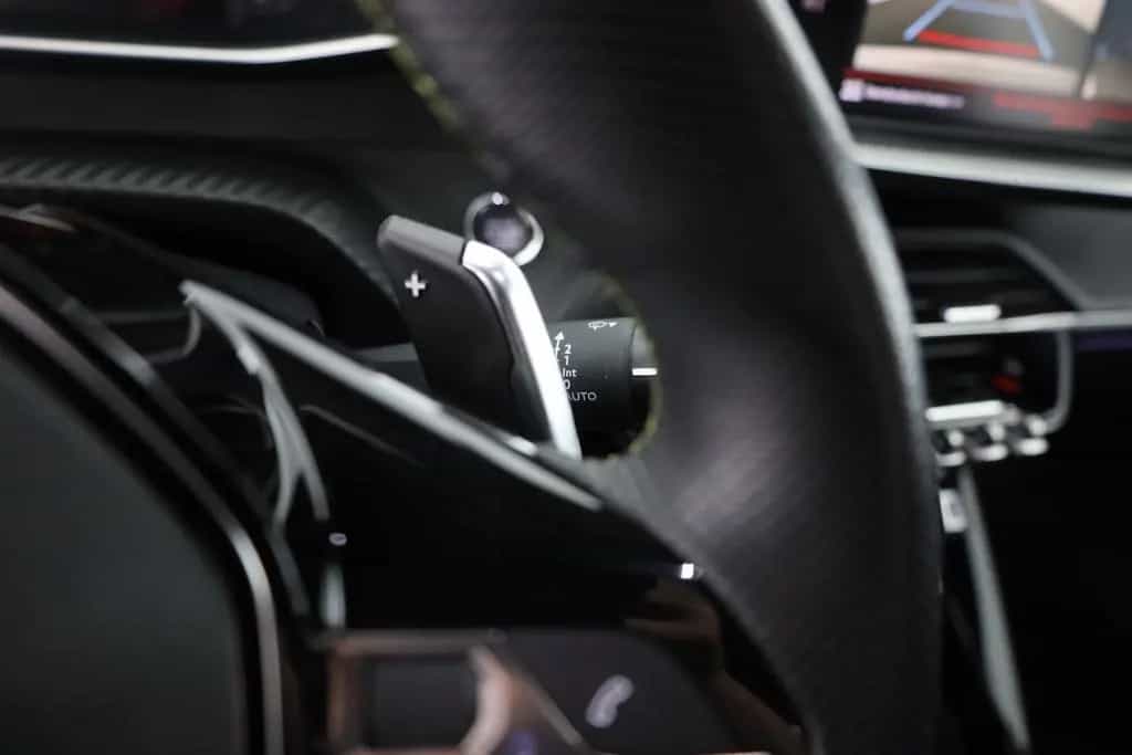 Peugeot 2008 GT-Line PureTech 130 Aut. LED Navi Kamera 01/2023-photo-20