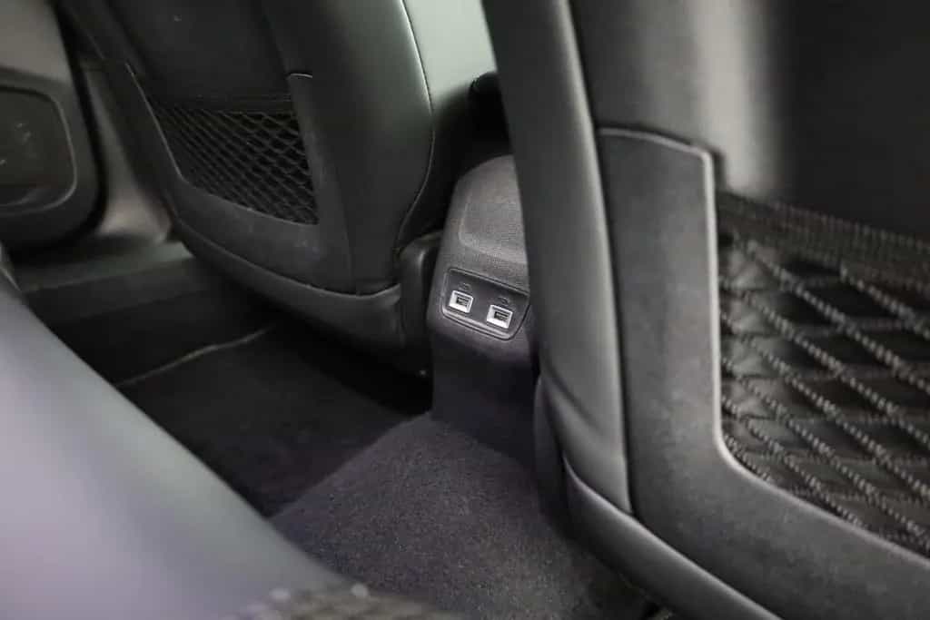 Peugeot 2008 GT-Line PureTech 130 Aut. LED Navi Kamera 01/2023-photo-28