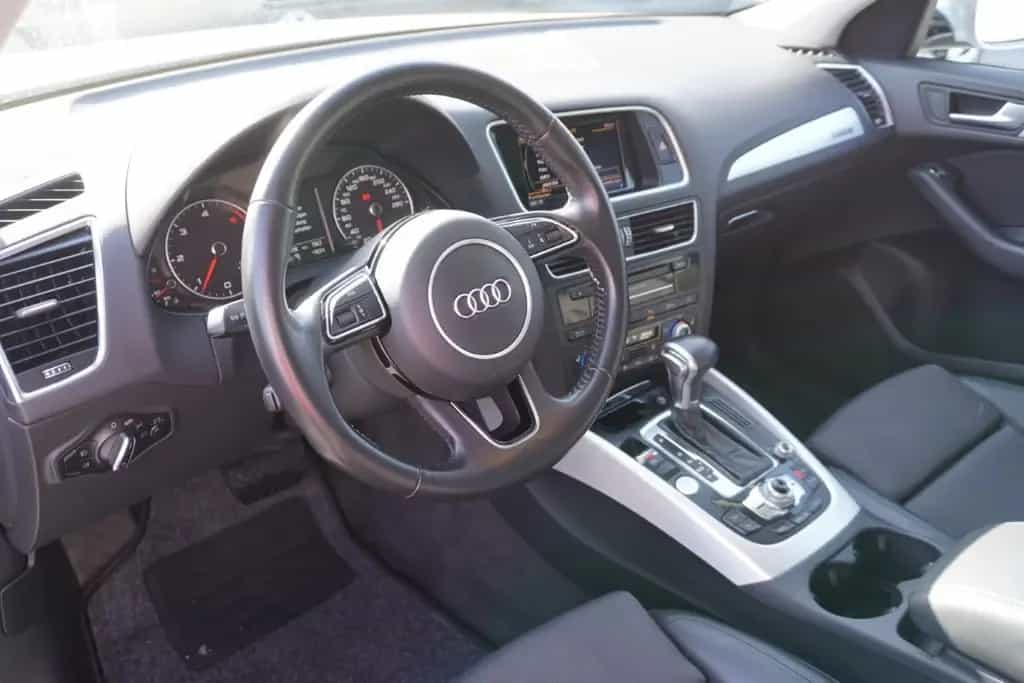 Audi Q5 2.0 TDI quattro S-Line Bi-Xenon Navi AHK PDC 03/2017-photo-10