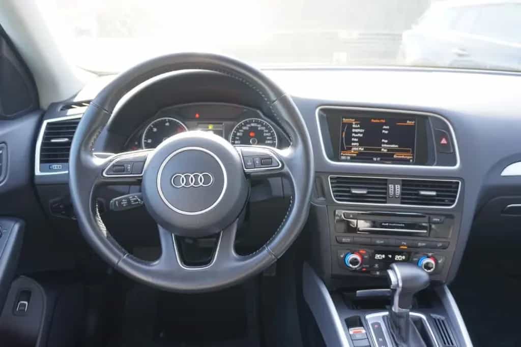 Audi Q5 2.0 TDI quattro S-Line Bi-Xenon Navi AHK PDC 03/2017-photo-12
