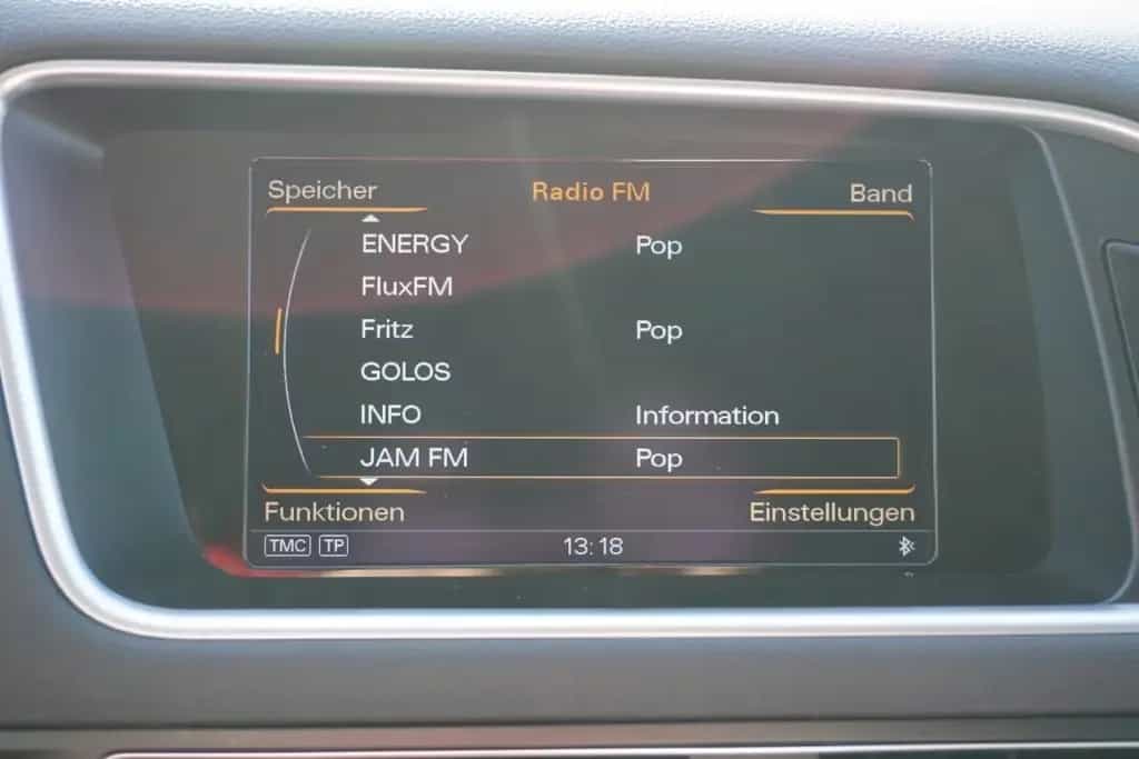 Audi Q5 2.0 TDI quattro S-Line Bi-Xenon Navi AHK PDC 03/2017-photo-19