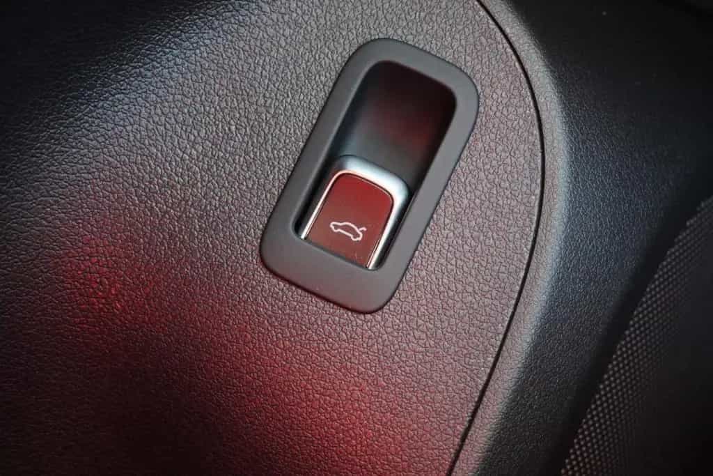 Audi Q5 2.0 TDI quattro S-Line Bi-Xenon Navi AHK PDC 03/2017-photo-38