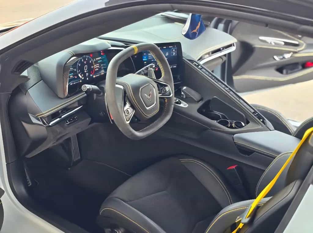 Corvette C8 Cabrio3LT 70JE NAPCarbon Lift  Schmidt 20/21 08/2023-photo-13