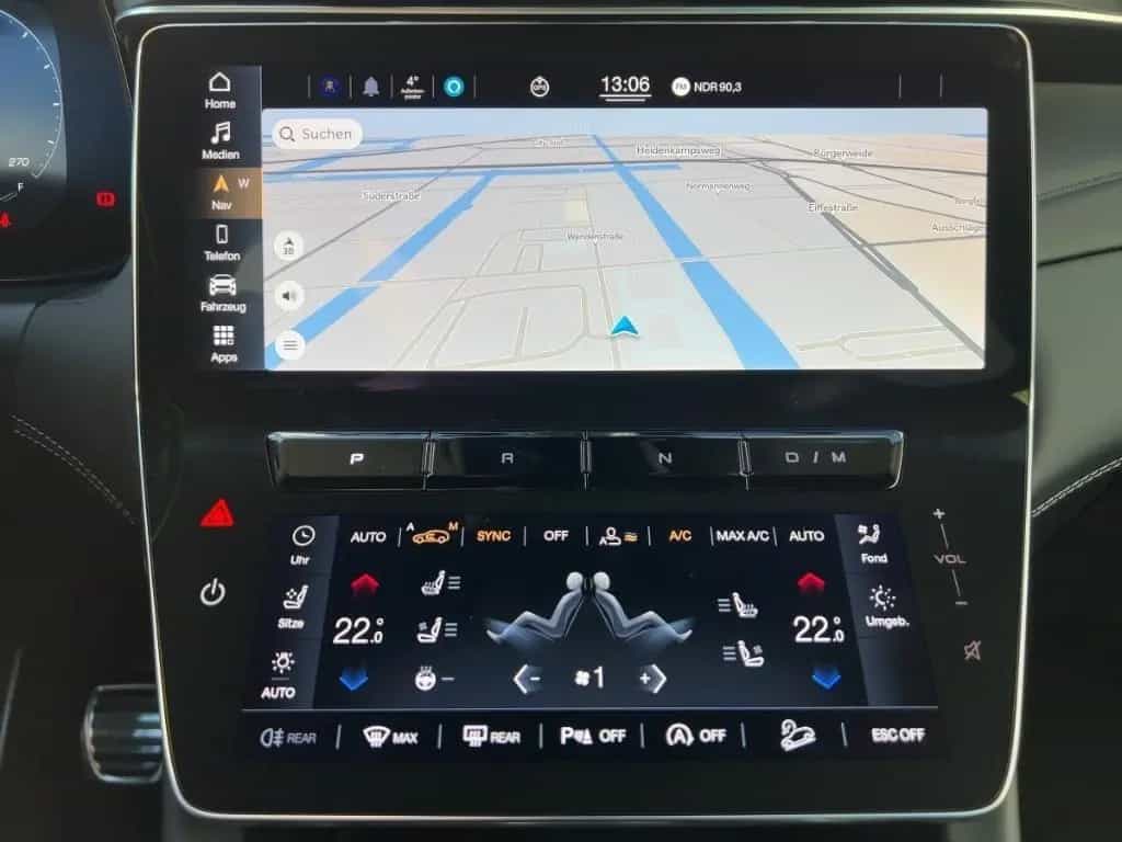 Maserati Grecale Modena / AWD / MY24 / Fahr.Paket PLUS / 06/2024-photo-12