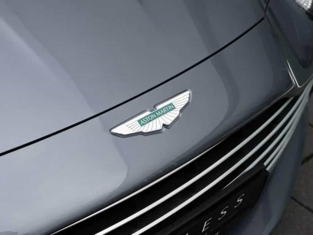 Aston Martin DB12 V8 Coupe 04/2024-photo-15