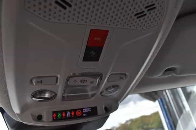 Citroën C4 Hybrid 145 Doppelkupplung 6-Gang MAX Allwette 01/2026-photo-13