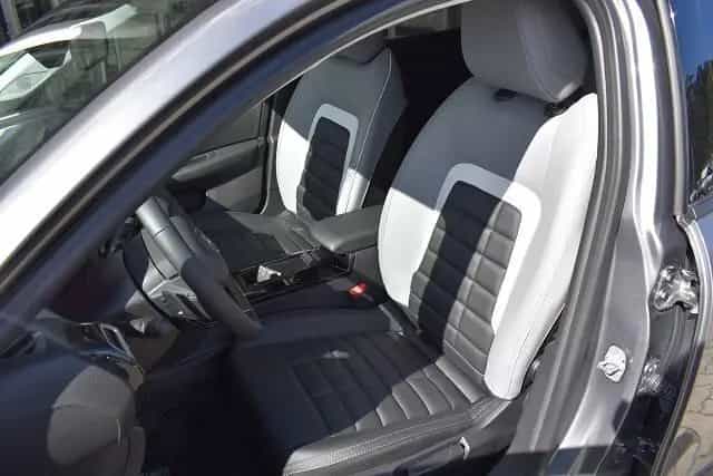Citroën C4 Hybrid 145 Doppelkupplung 6-Gang MAX Allwette 01/2026-photo-3