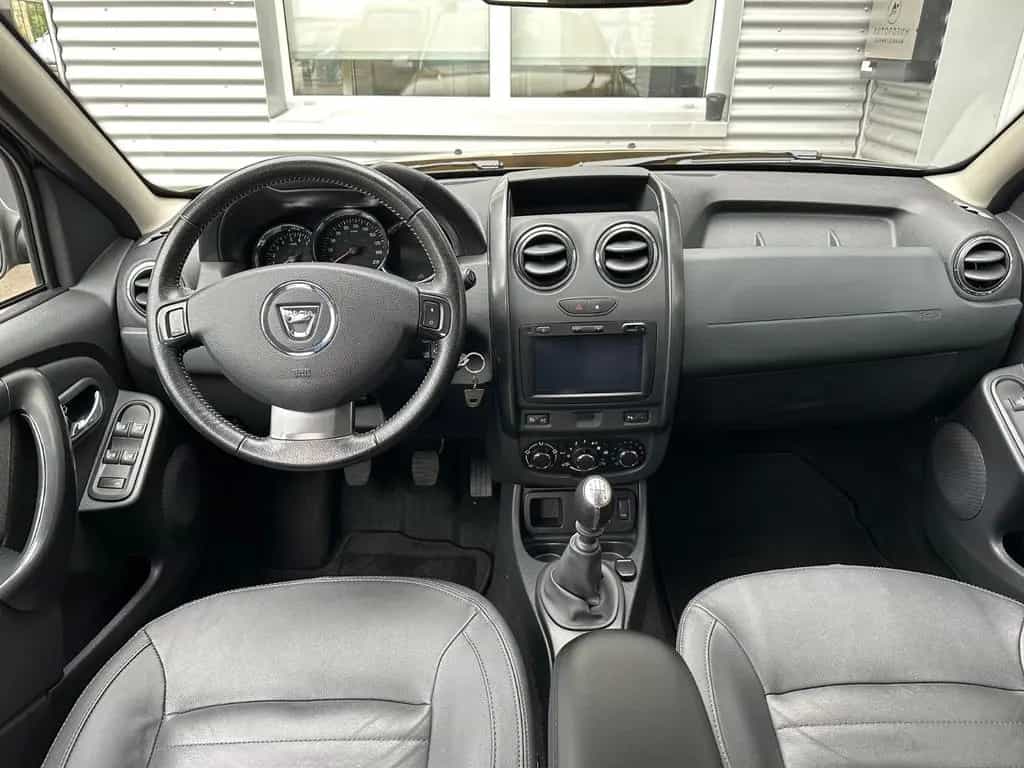 Dacia Duster I Prestige 4x2 **1.HAND**NAVI*KAMERA*SHZ* 11/2016-photo-9