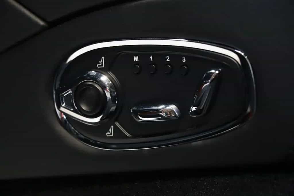 Aston Martin DBS 5.2 V12 Volante - Audio Premium - Carbon 02/2020-photo-10