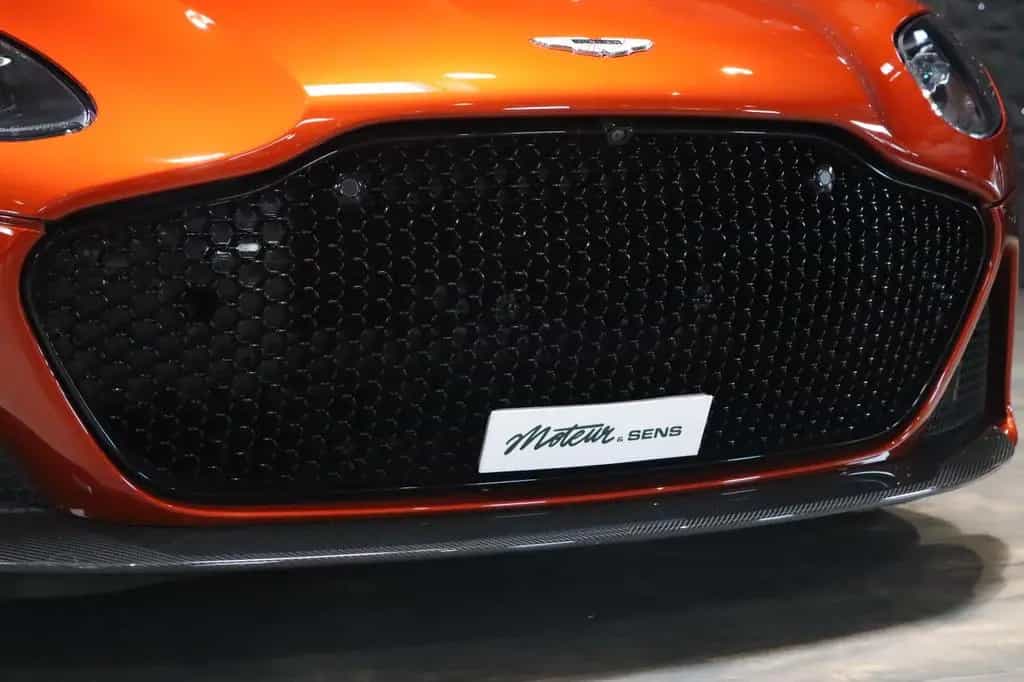 Aston Martin DBS 5.2 V12 Volante - Audio Premium - Carbon 02/2020-photo-12