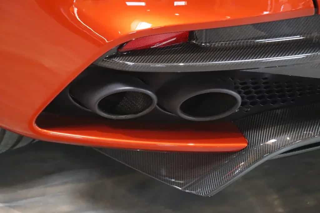 Aston Martin DBS 5.2 V12 Volante - Audio Premium - Carbon 02/2020-photo-14