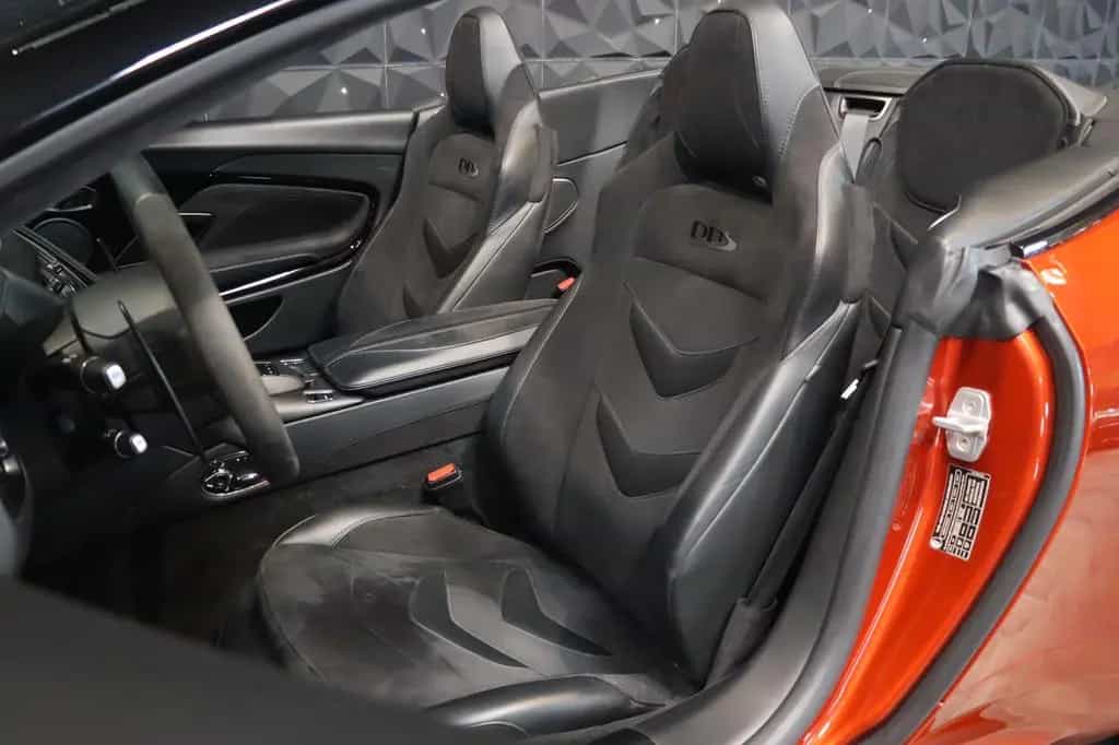 Aston Martin DBS 5.2 V12 Volante - Audio Premium - Carbon 02/2020-photo-5