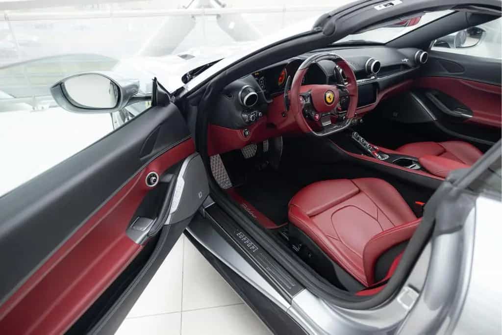 Ferrari Portofino 3.9 V8 | Full Carbon | Pass Display | 03/2019-photo-2