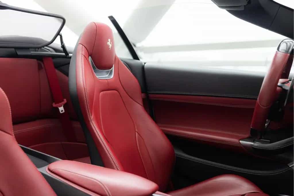 Ferrari Portofino 3.9 V8 | Full Carbon | Pass Display | 03/2019-photo-43