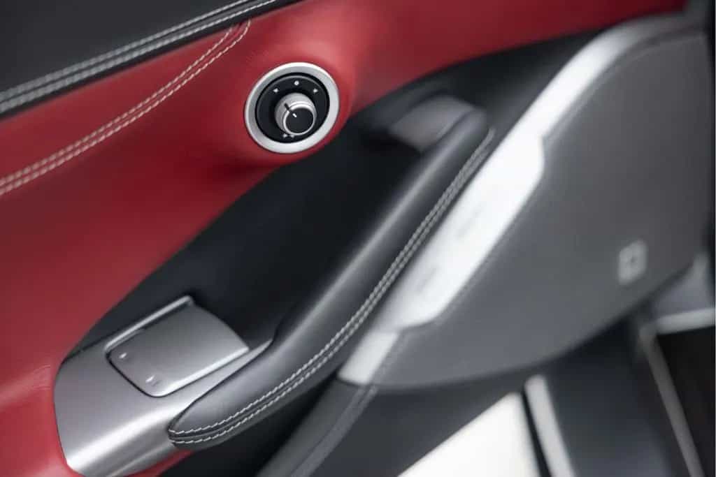Ferrari Portofino 3.9 V8 | Full Carbon | Pass Display | 03/2019-photo-9