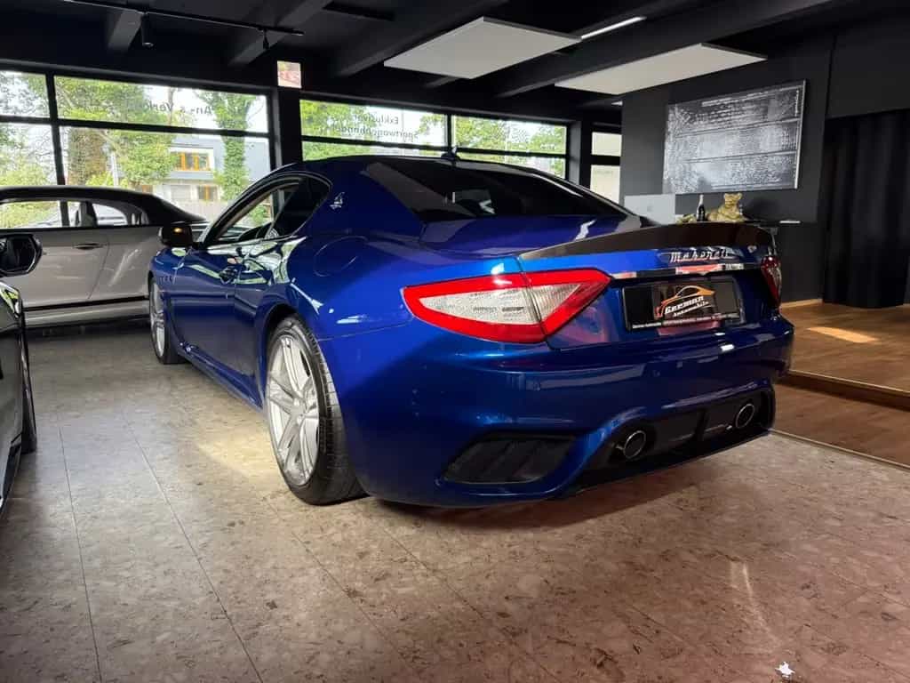 Maserati Granturismo MC 4.7 V8+CARBON++SPORTAUSPUFF+TOP++ 07/2013-photo-10