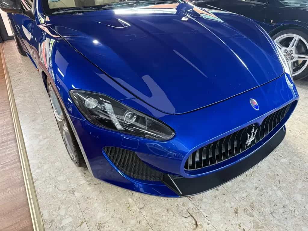 Maserati Granturismo MC 4.7 V8+CARBON++SPORTAUSPUFF+TOP++ 07/2013-photo-2