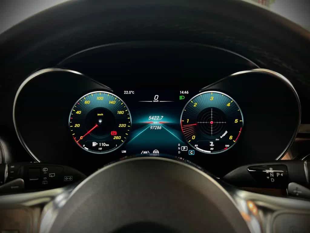 Mercedes-Benz GLC-Class d 4Matic|WIDE|HEAD-UP|PANO|BI COLOR|2.HD 09/2019-photo-22