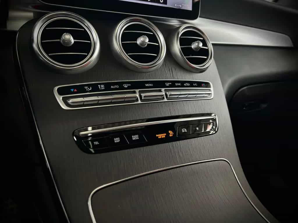 Mercedes-Benz GLC-Class d 4Matic|WIDE|HEAD-UP|PANO|BI COLOR|2.HD 09/2019-photo-29