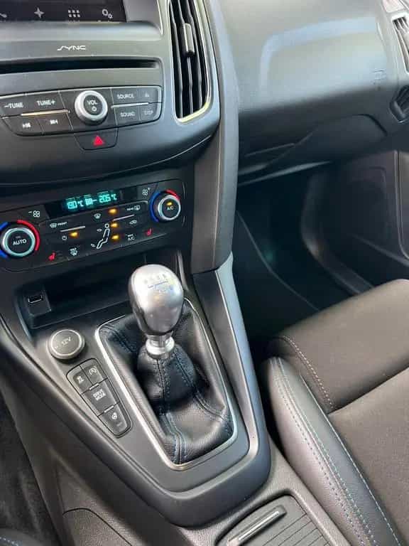 Ford Focus 2,3 EcoBoost RS RS 06/2017-photo-5