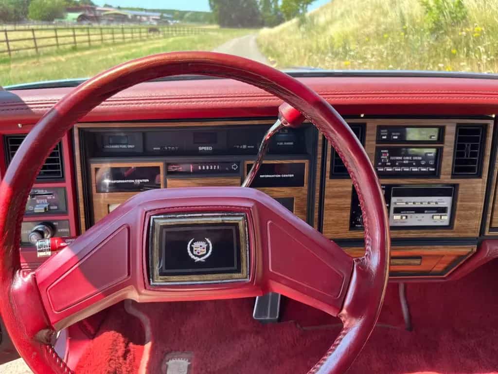Cadillac Seville 1984, V8-Klassiker, sofort fahrbereit 07/1984-photo-7