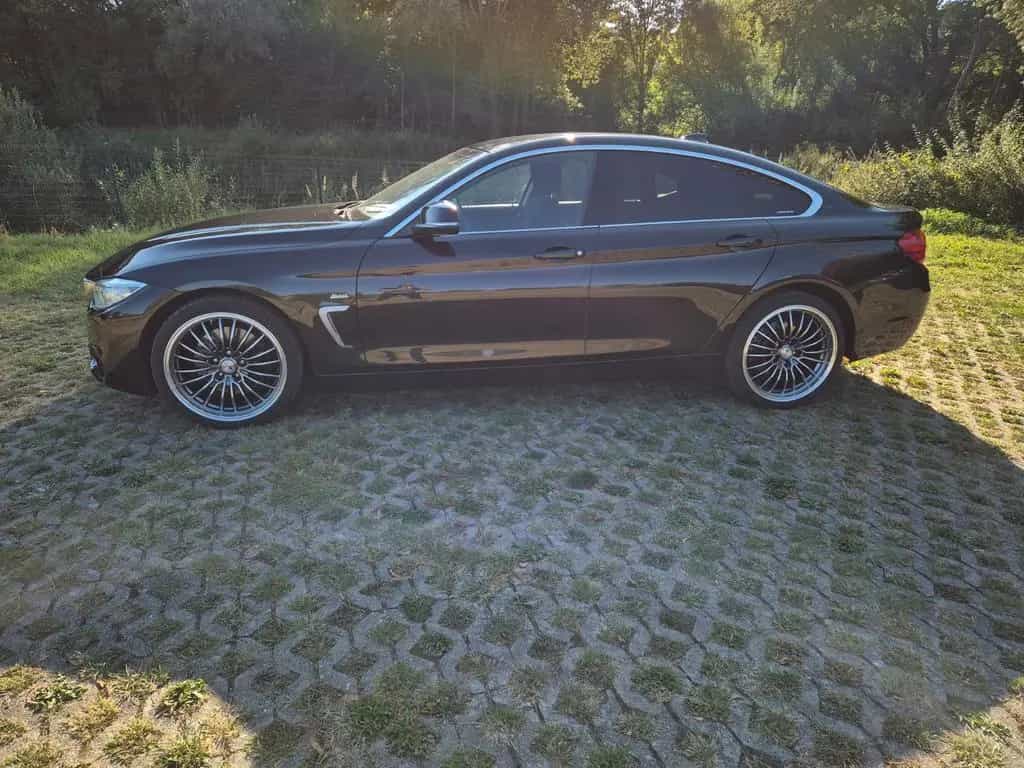 BMW 4 Series 430i Gran Coupé Sport 11/2016-photo-2