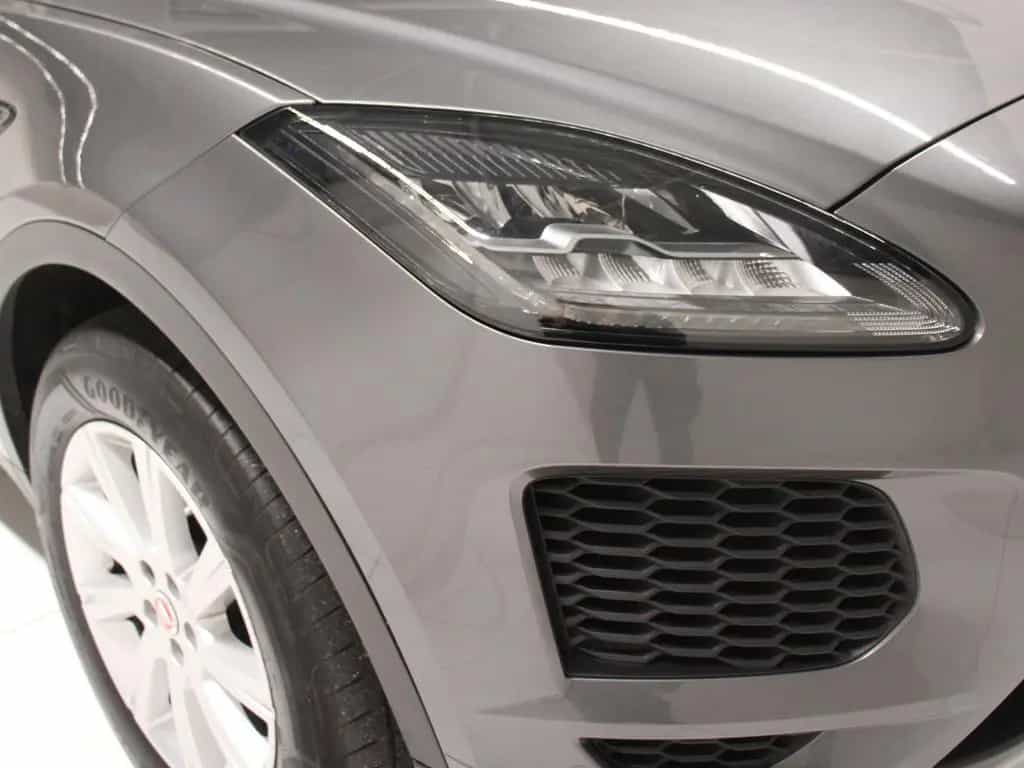 Jaguar E-Pace D180 S AWD Black Pack Winter Paket DAB 10/2018-photo-17