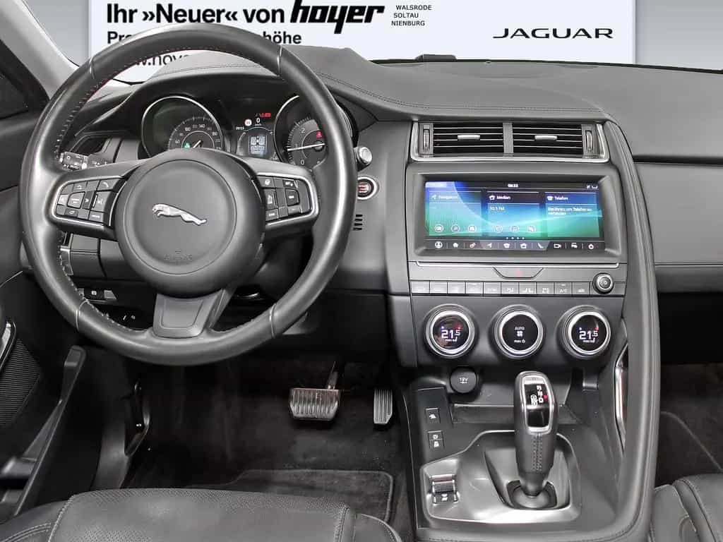Jaguar E-Pace D180 S AWD Black Pack Winter Paket DAB 10/2018-photo-4