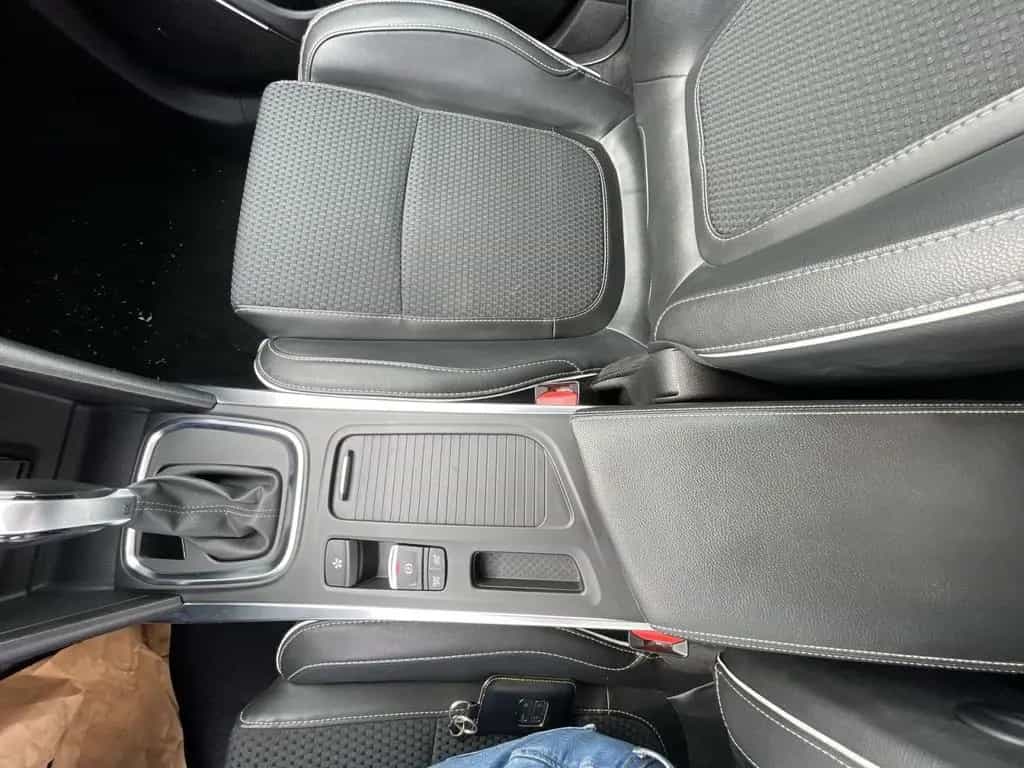 Renault Megane Grandtour Automatik TCe160 BOSE Head-Up 07/2020-photo-13