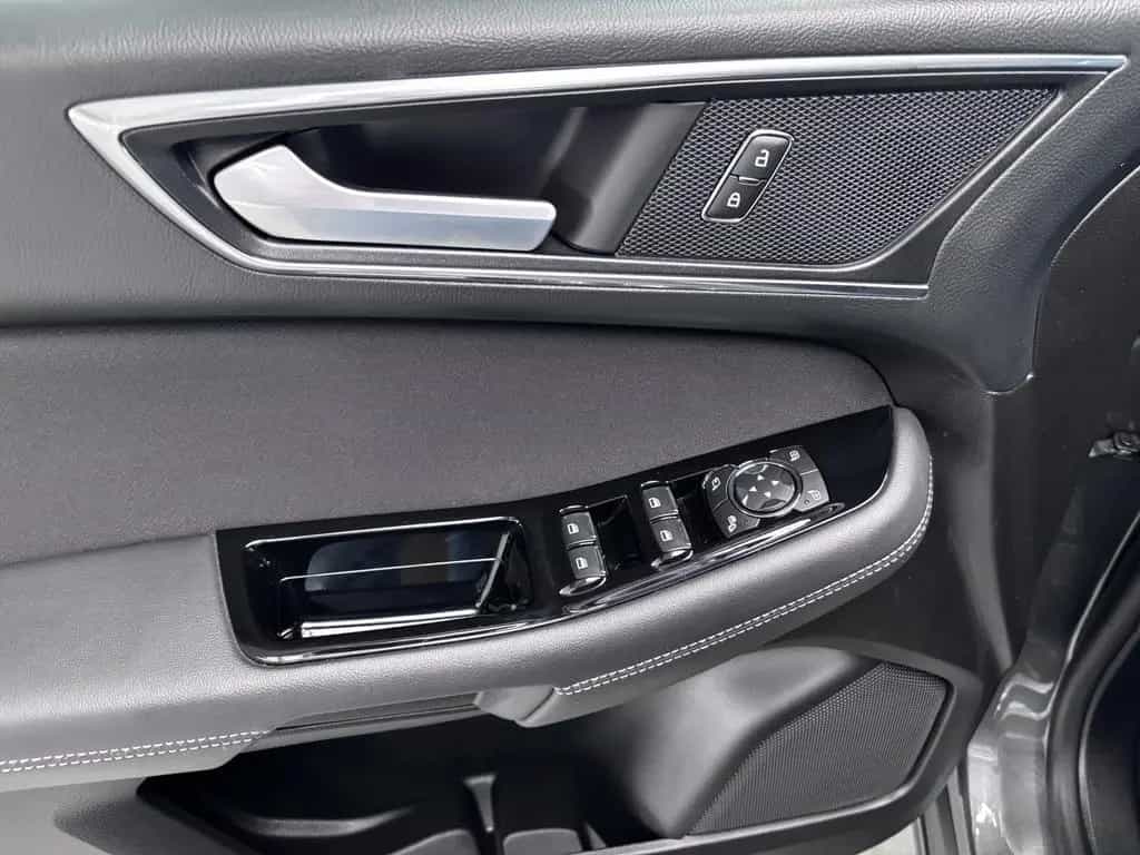 Ford Galaxy TITANIUM AUTOMAT+7SITZ+NAV+LED+ACC+DAB+TÜ 03/2021-photo-23