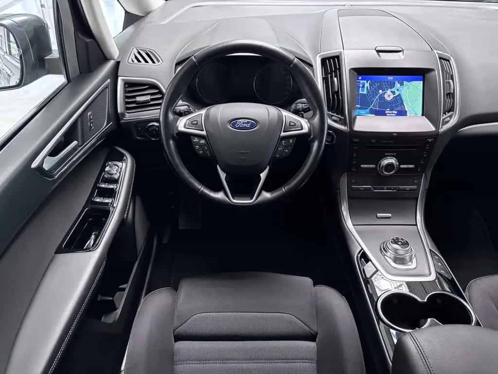 Ford Galaxy TITANIUM AUTOMAT+7SITZ+NAV+LED+ACC+DAB+TÜ 03/2021-photo-4