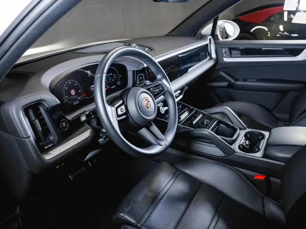 Porsche Cayenne S Panoramadach Sport Design 05/2024-photo-13