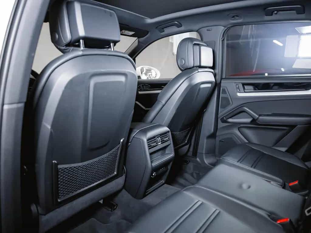 Porsche Cayenne S Panoramadach Sport Design 05/2024-photo-21