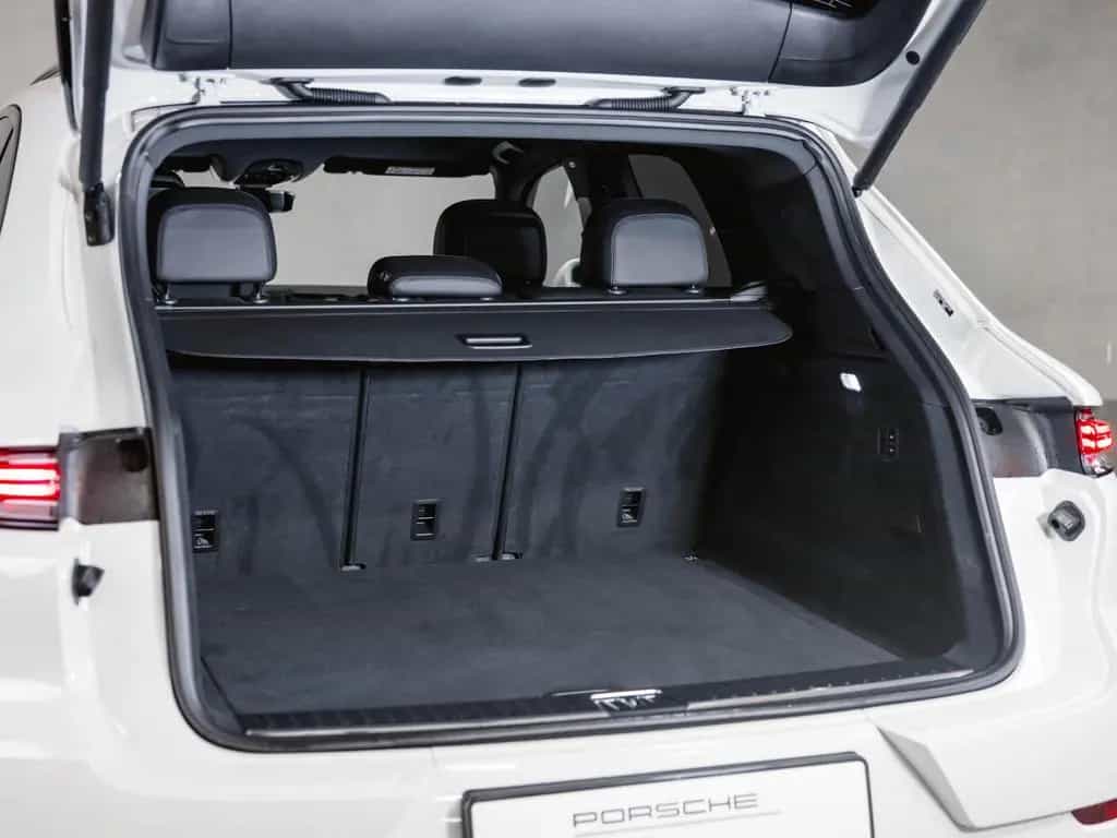 Porsche Cayenne S Panoramadach Sport Design 05/2024-photo-28