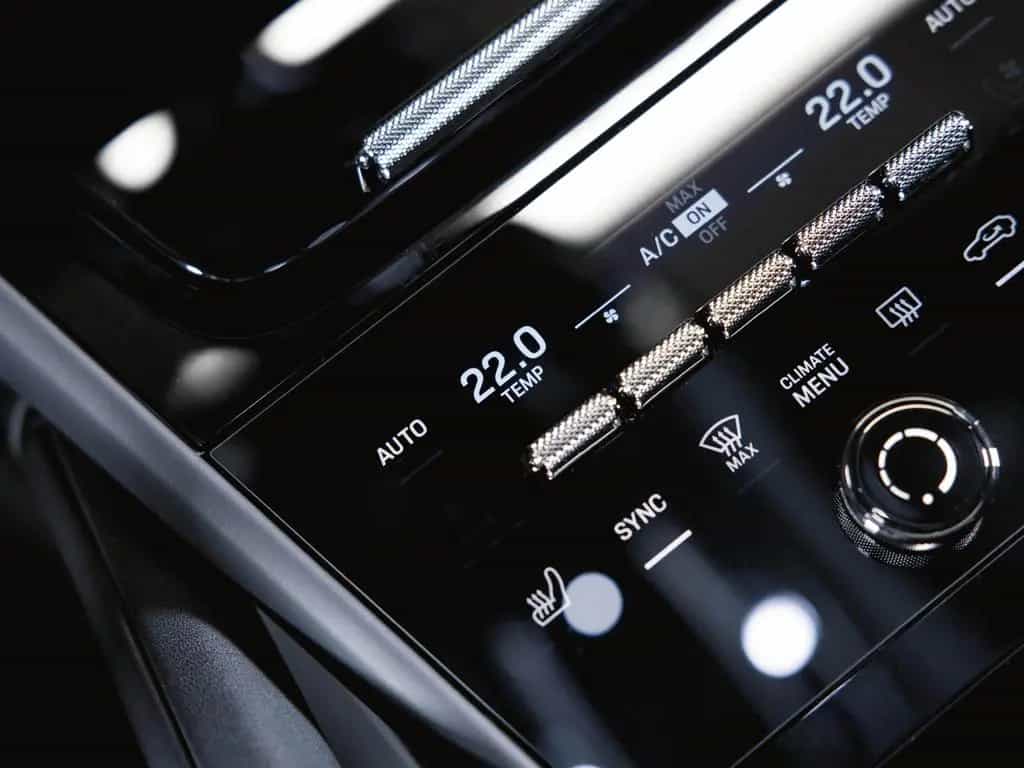 Porsche Cayenne S Panoramadach Sport Design 05/2024-photo-38
