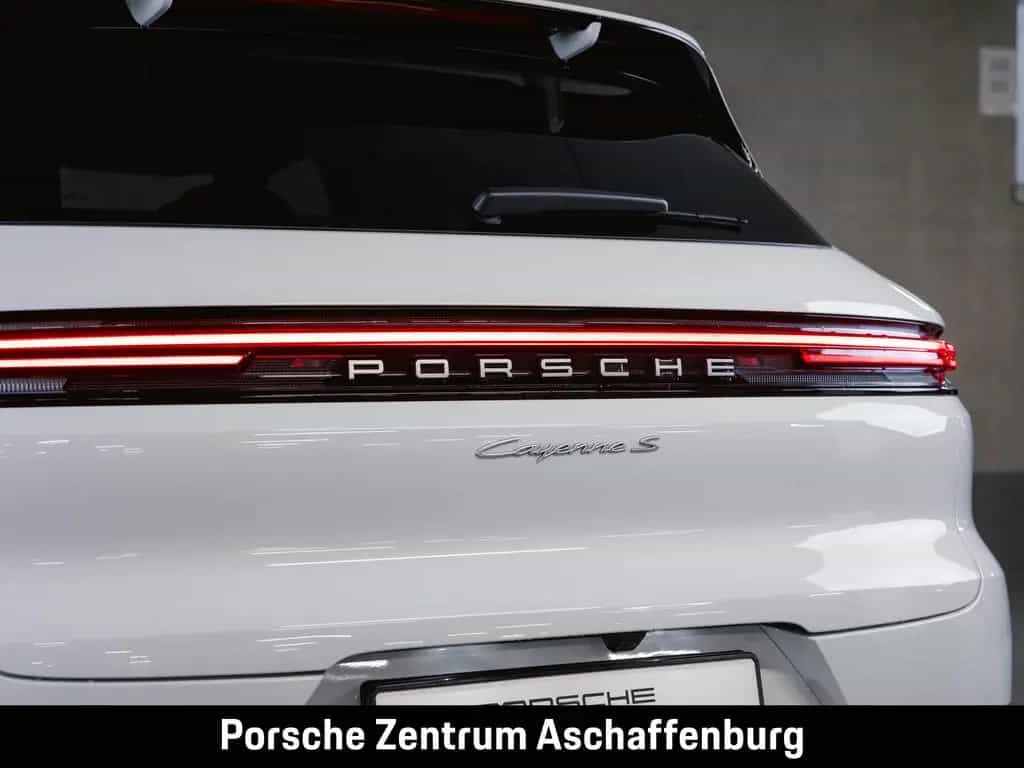 Porsche Cayenne S Panoramadach Sport Design 05/2024-photo-7