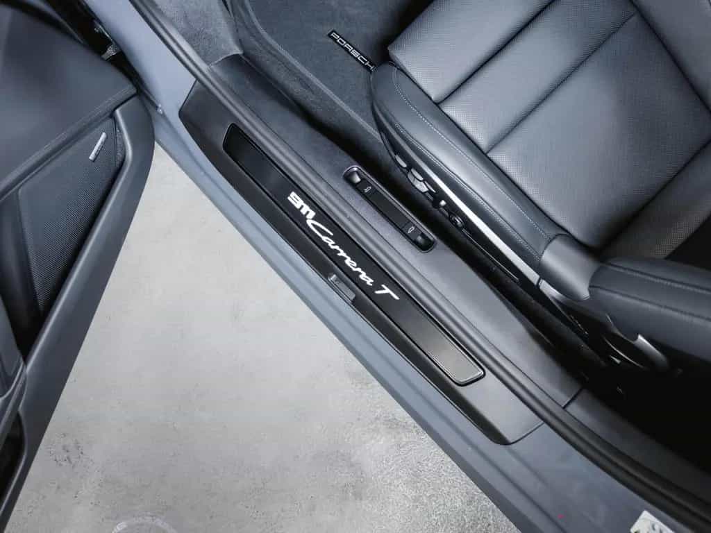 Porsche 911 Carrera T SportDesign Paket Sitzbelüftung null-photo-24
