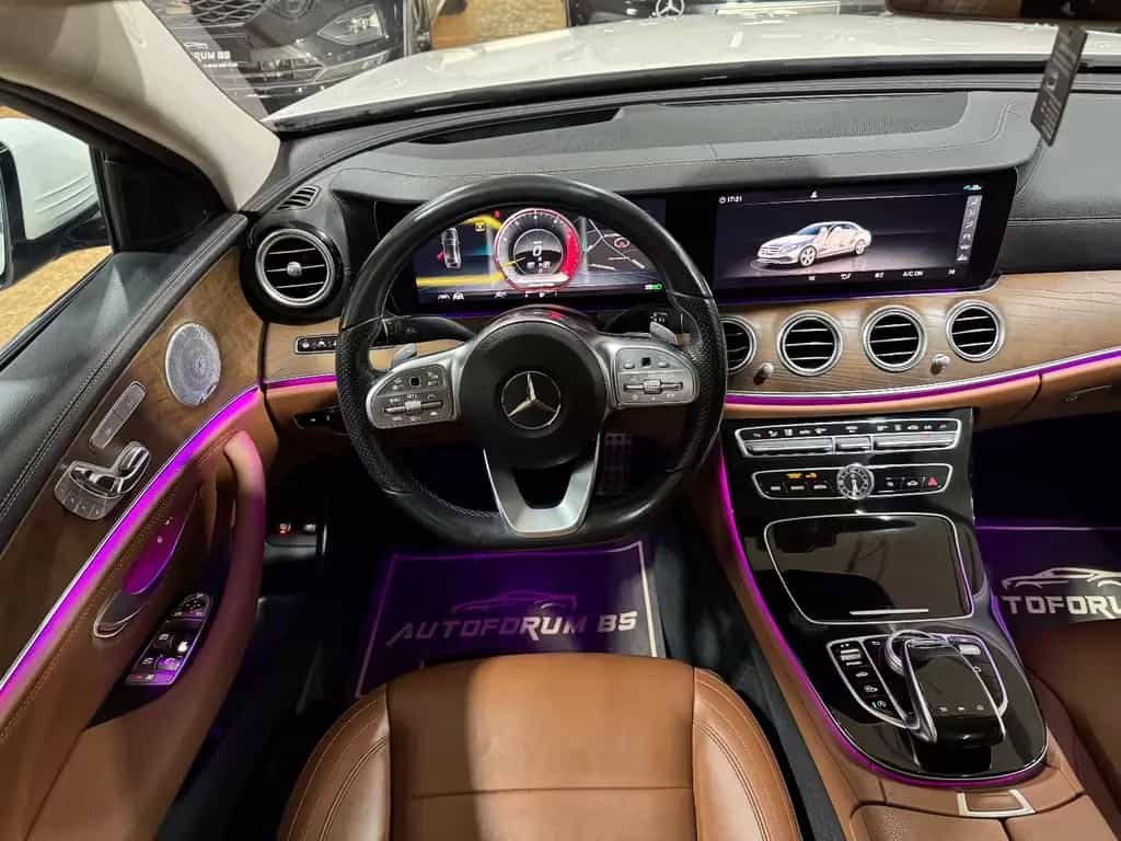 Mercedes-Benz E 450 E450Lim.4Matic/STANDHEIZ/PANO/AHK/LUFT/BURMESTER 12/2019-photo-19