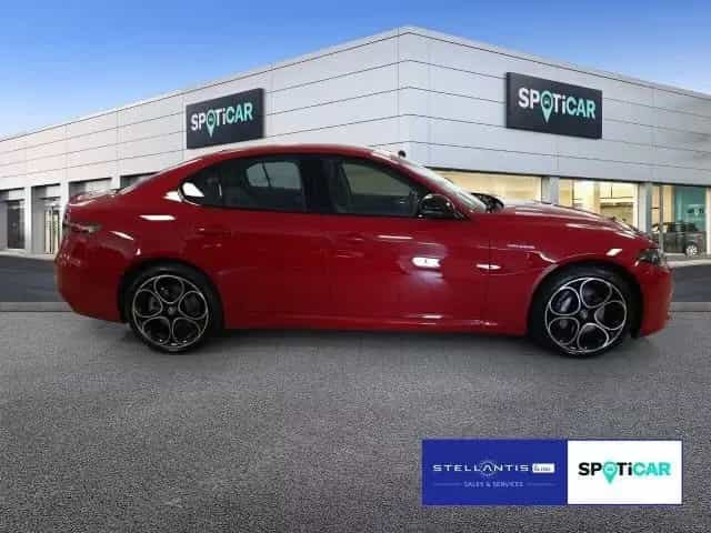 Alfa Romeo Giulia Veloce Turbo 16V Q4 280 *Navi*SHZ*Kamera 08/2023-photo-3
