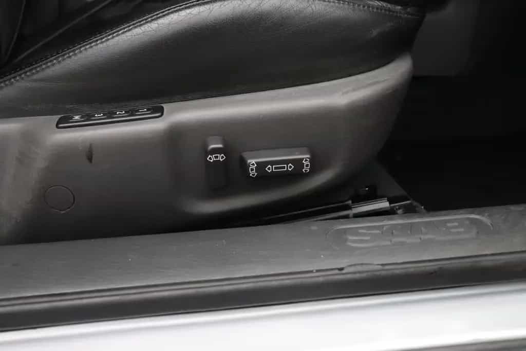 Saab 9-3 Cabrio 2.0 Turbo Aero | RHD | automatik | ME 01/2002-photo-13