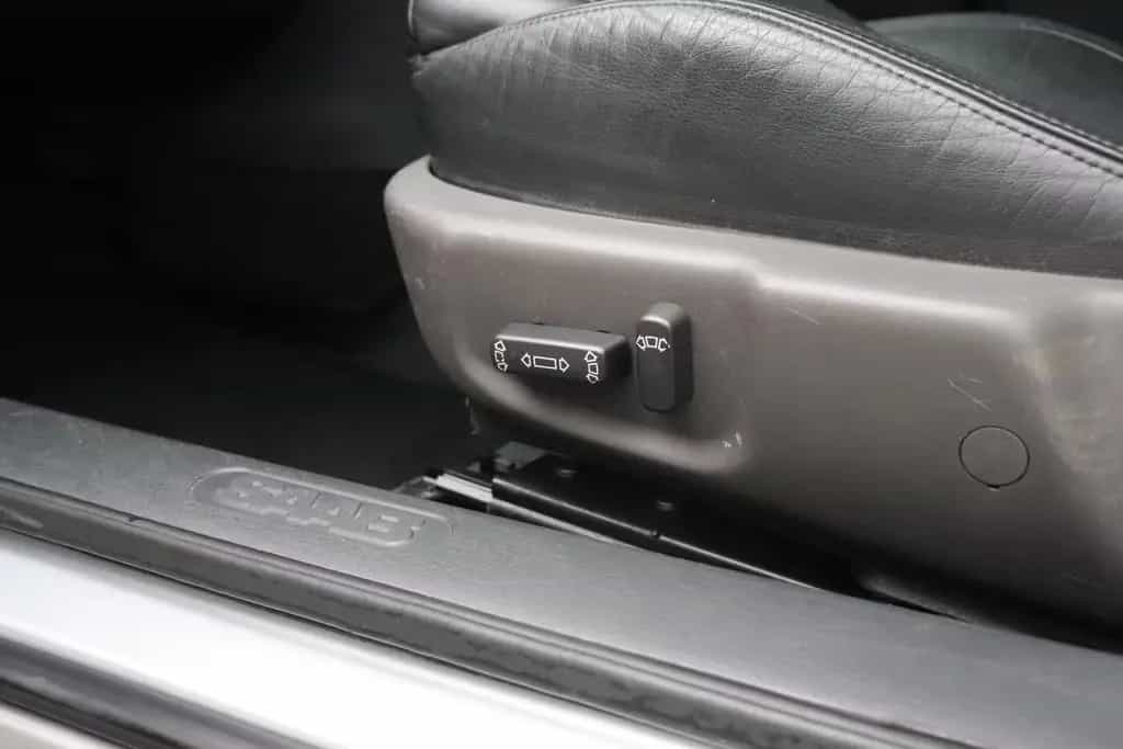 Saab 9-3 Cabrio 2.0 Turbo Aero | RHD | automatik | ME 01/2002-photo-16