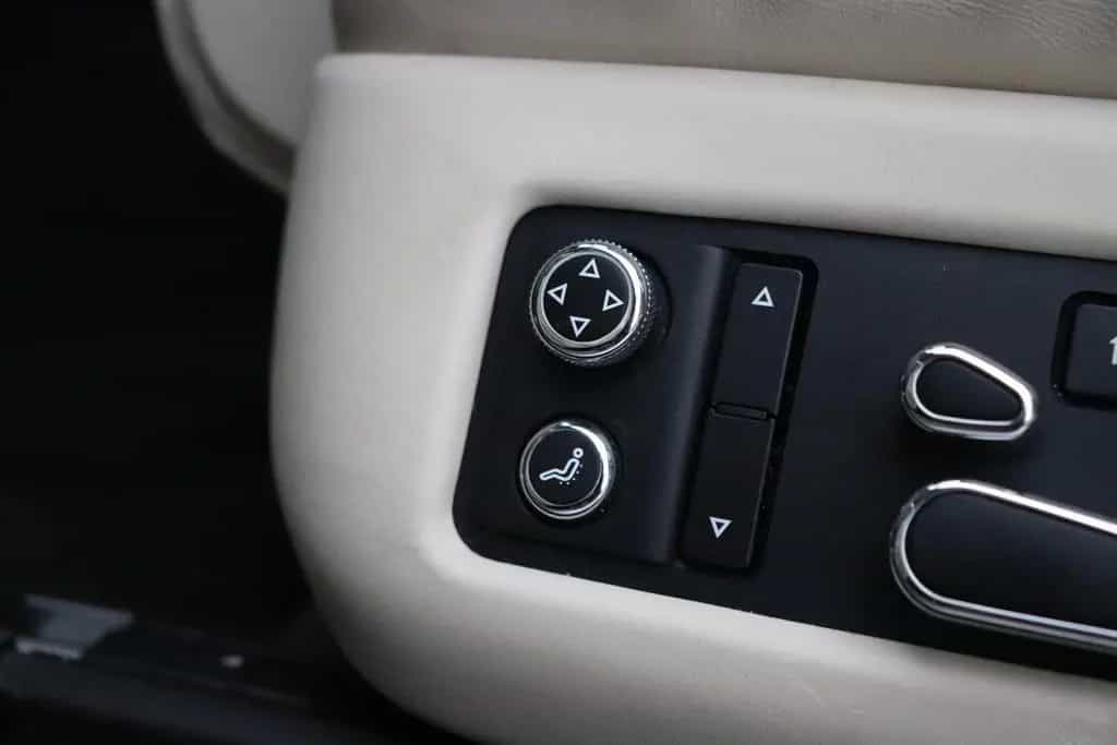 Bentley Flying Spur 6.0 W12 | LEDER | Schiebedach | KERA 02/2016-photo-20