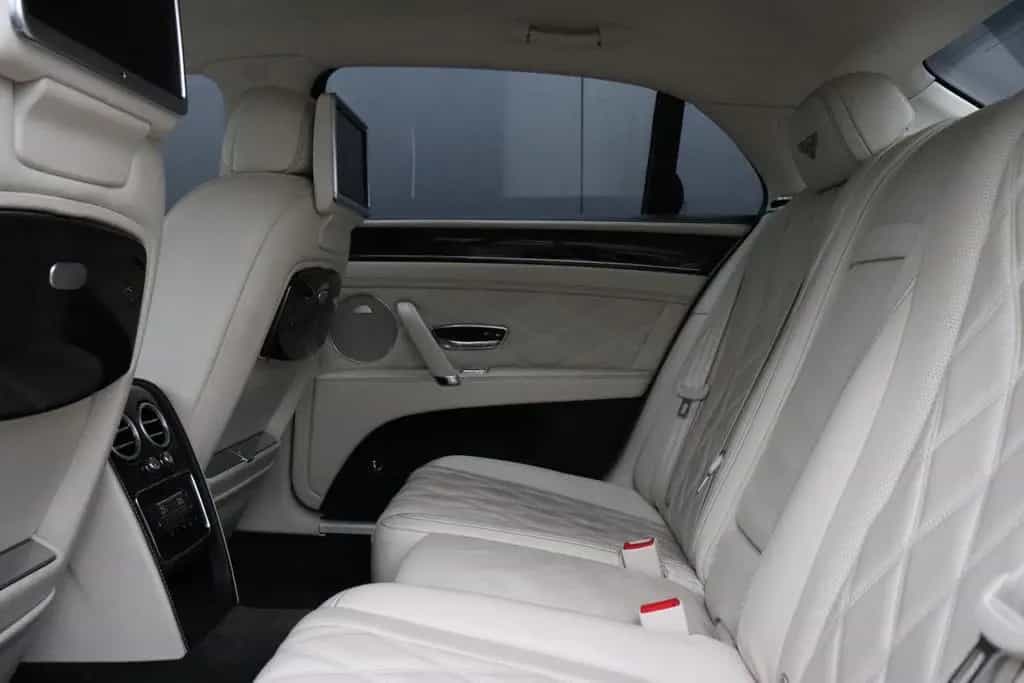 Bentley Flying Spur 6.0 W12 | LEDER | Schiebedach | KERA 02/2016-photo-45
