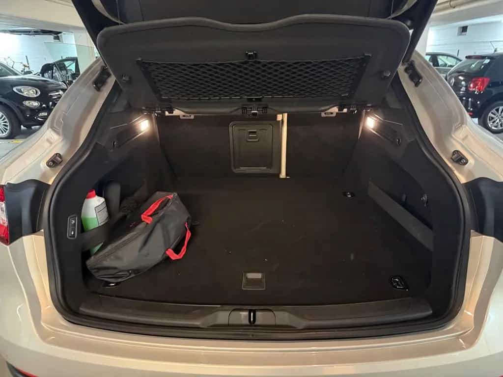 Maserati Levante Diesel 3.0 D_Memory_Keyless_Rate ab 375€ 04/2019-photo-23