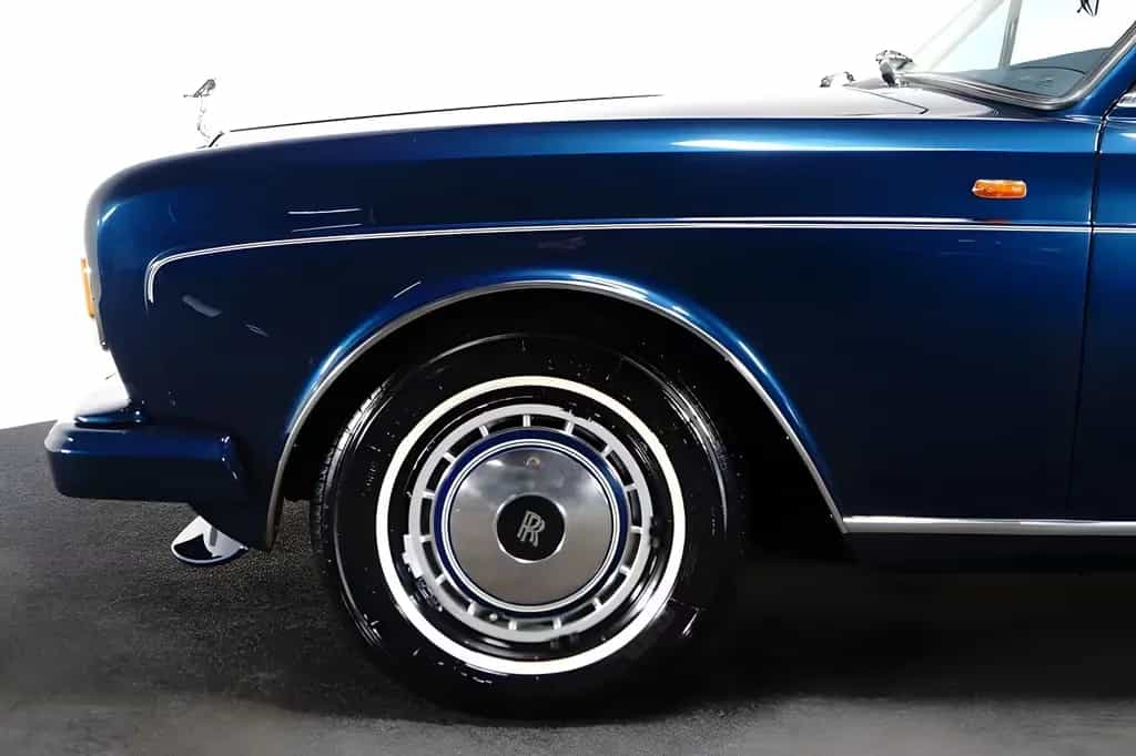 Rolls-Royce Corniche Rarität/Restauriert/ca. 450 stk. Gebaut 04/1990-photo-6