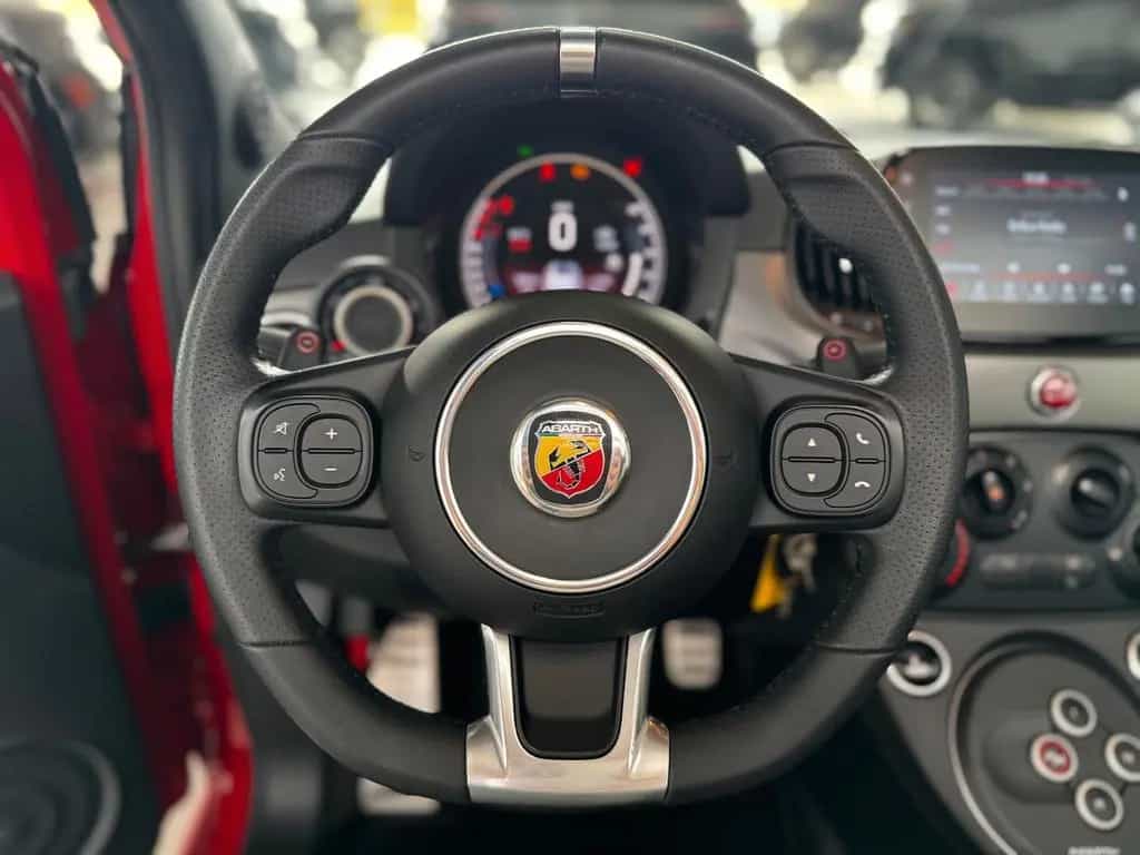 Abarth 595C Beats Xenon DAB TOP 12/2022-photo-22